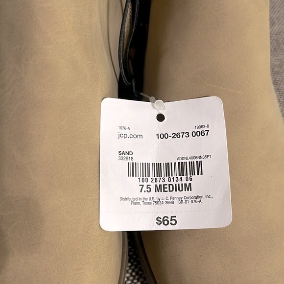 St. John’s Bay tan suede ankle boots, size 7 1/2, NWT. - Picture 7 of 12